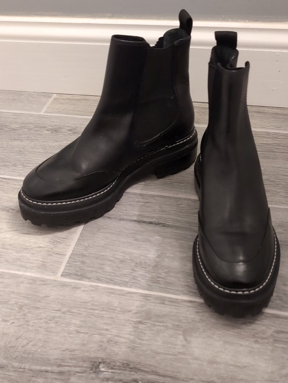 Aqua Black Leather Womend Chukka  Boots